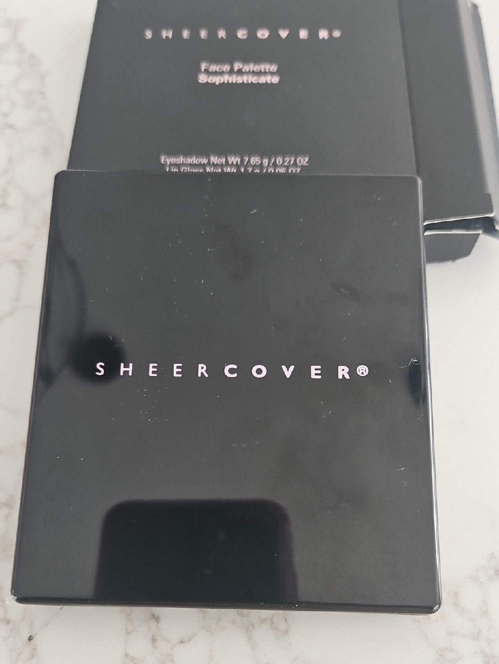 Cosmetic - Picture 3 of 4